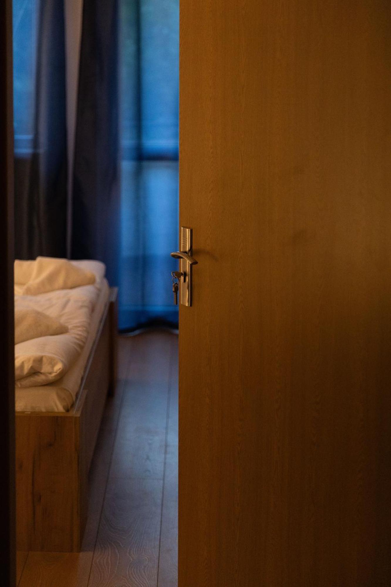 Lovely 1Bd Flat Near The Sea Garden By Flat Mаnаger ブルガス エクステリア 写真