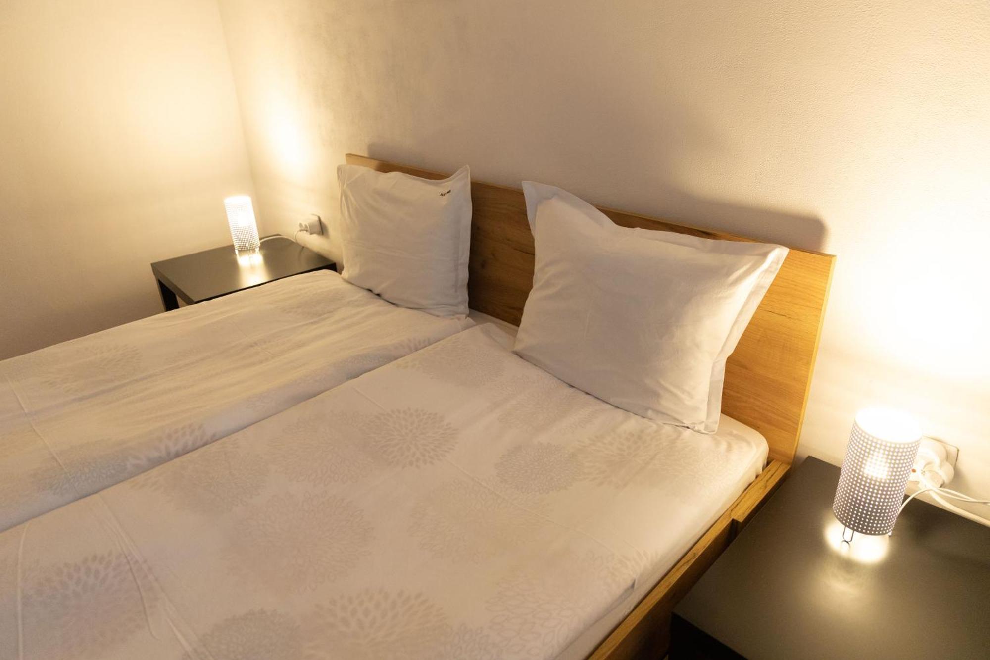 Lovely 1Bd Flat Near The Sea Garden By Flat Mаnаger ブルガス エクステリア 写真